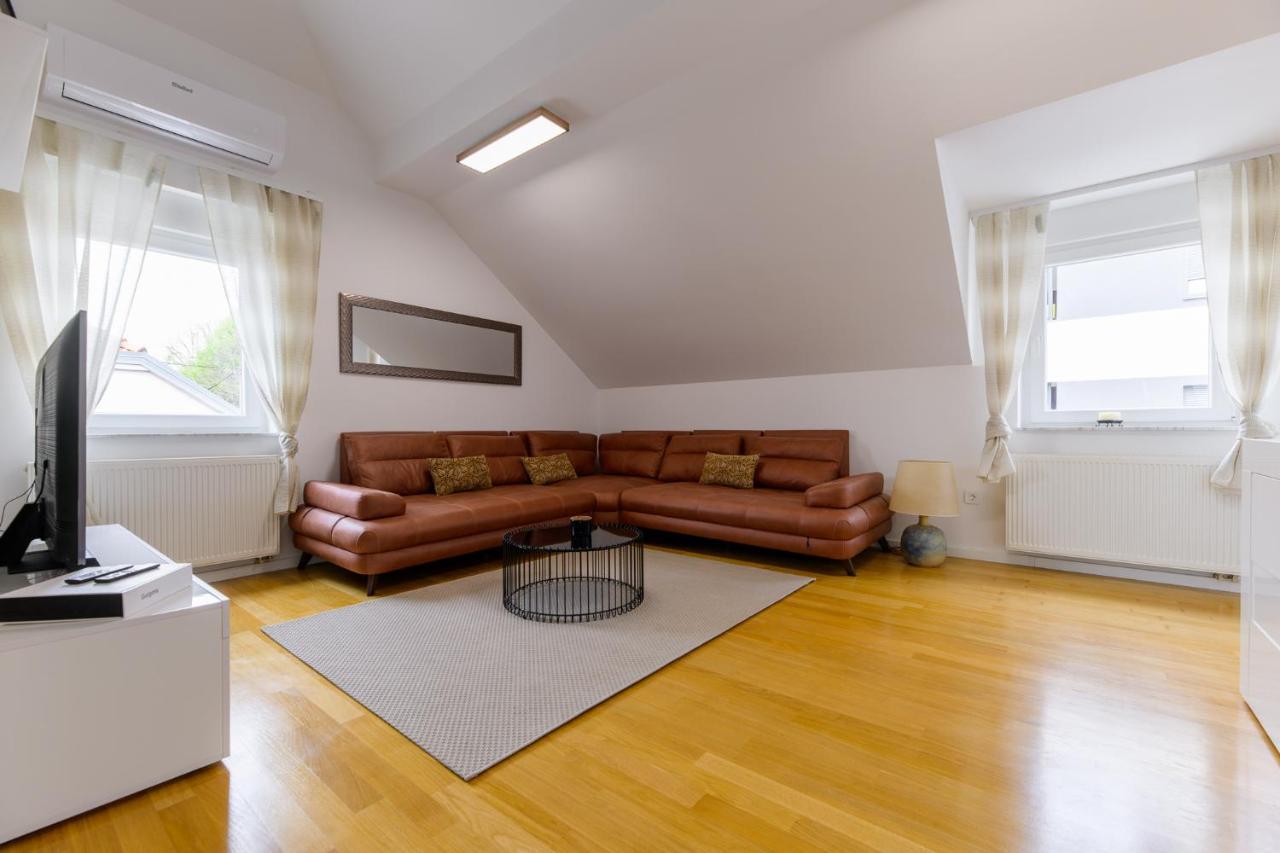 Appartement Flexible Selfcheckins 49 - Zagreb - Parking - New - Luxury Extérieur photo